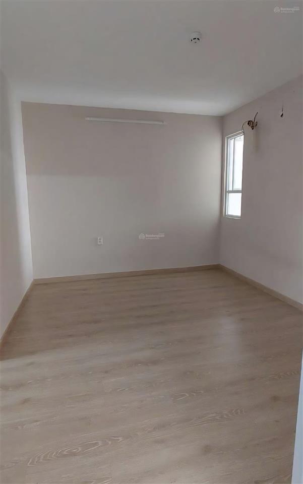 Bán căn hộ giá rẻ 2,2 tỷ/căn, 2pn, 2wc nhà rất đẹp tại chung cư blue sky quận 2.  0907 706 ***