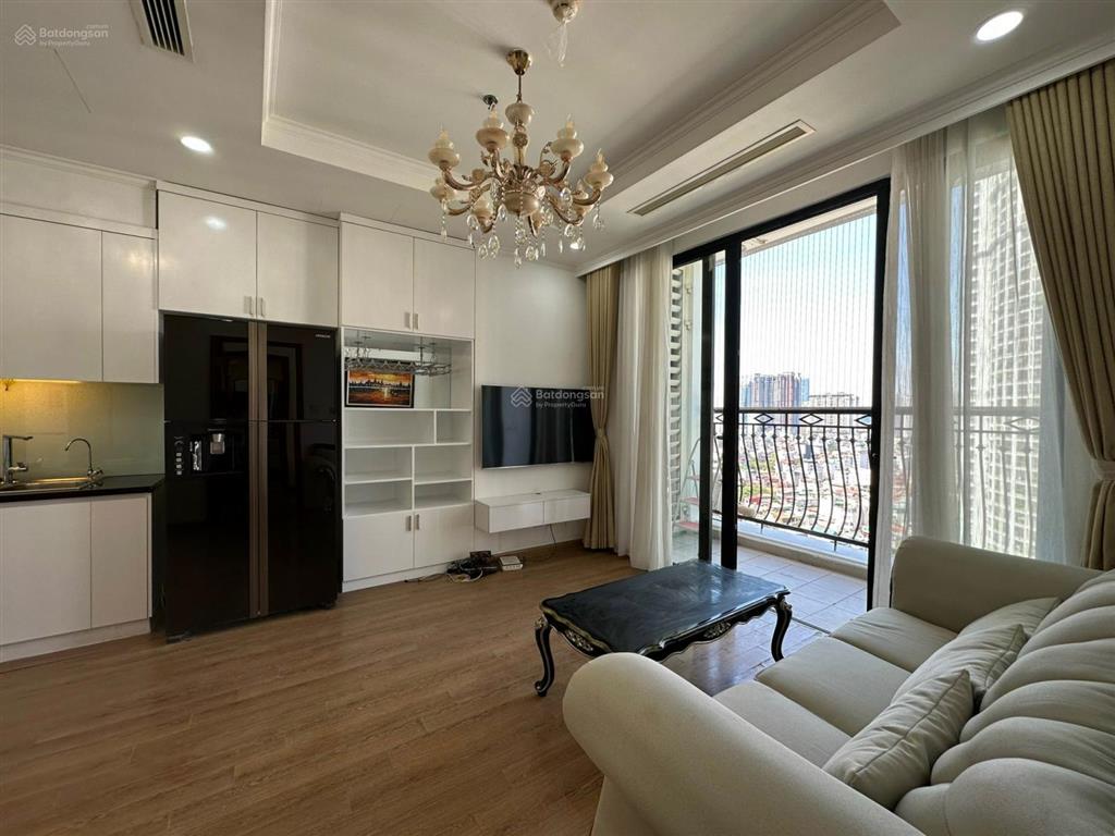Bán ch royal city, 9,6 tỷ vnd, 69,1 m2, 2pn, 2wc, giá tốt!