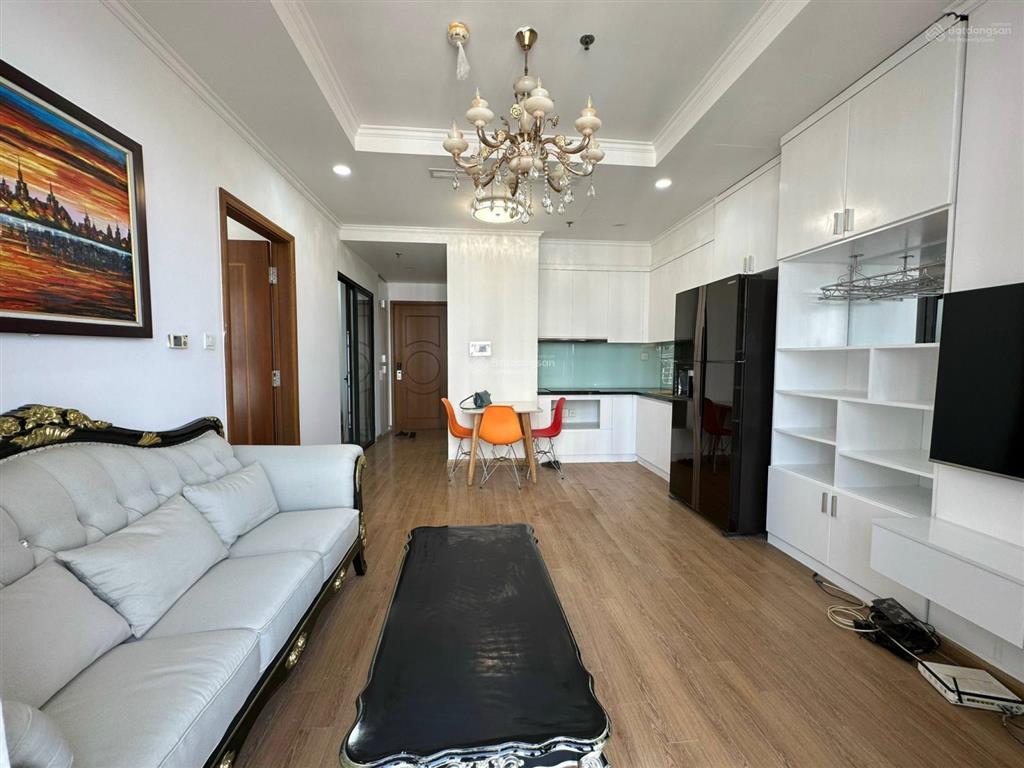 Bán ch royal city, 9,6 tỷ vnd, 69,1 m2, 2pn, 2wc, giá tốt!