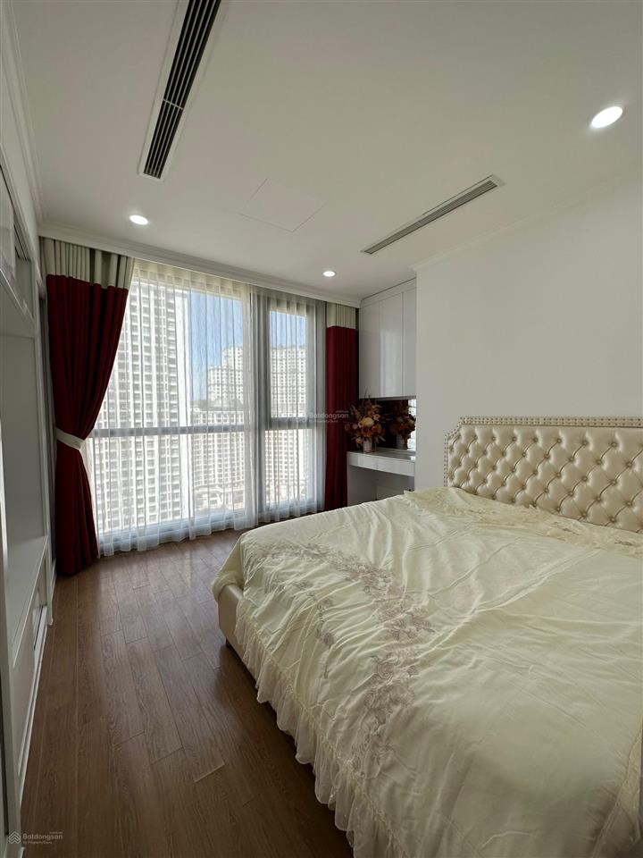 Bán ch royal city, 9,6 tỷ vnd, 69,1 m2, 2pn, 2wc, giá tốt!