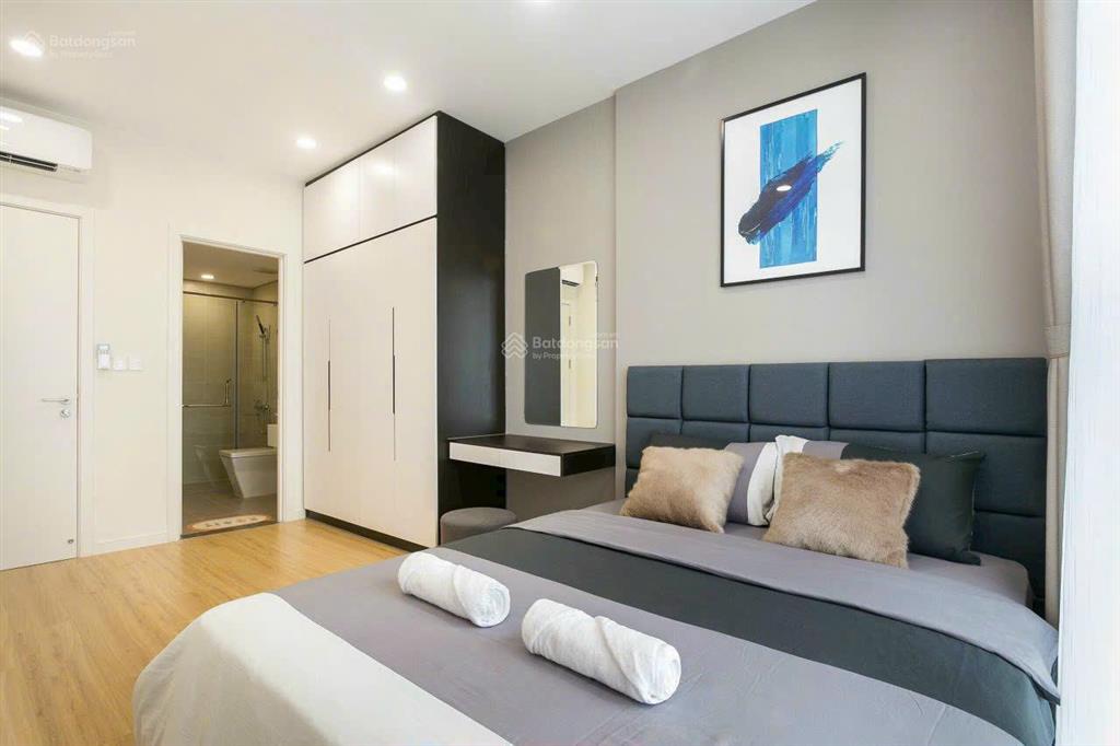 Tin thật! bán nhanh 2pn millennium, dt 74m2, view pháo hoa, giá 8.5 tỷ   0933 304 ***