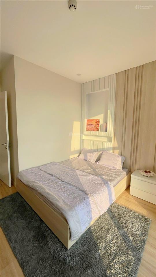 Bán căn hộ millennium 2pn 72m² view trực diện sông, pháo hoa  0933 304 ***