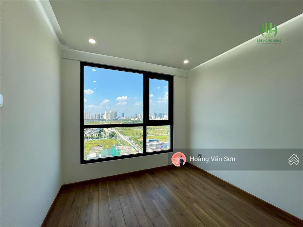 3pn2wc 109m2 đẹp nhất 6th element ở luôn không cần sửa sang gì, giá hợp lý, gia chủ giữ gìn như mới