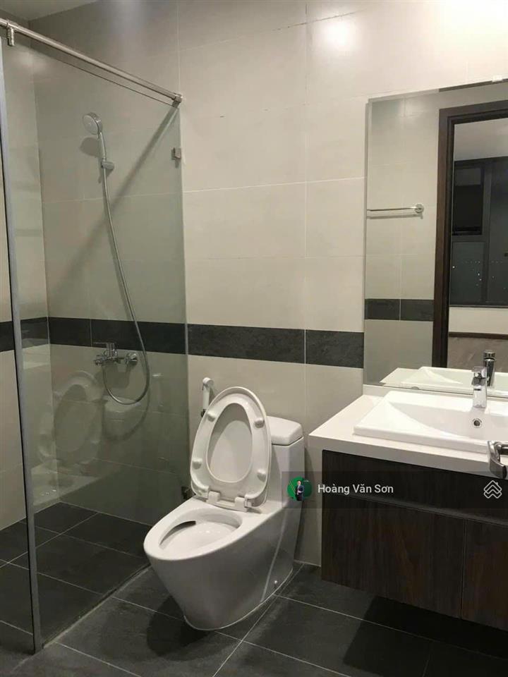 Bán căn hộ 05 hoa hậu n01t8 tầng cao, view hồ điều hòa, sông hồng cực đẹp, ban công rộng, full kính