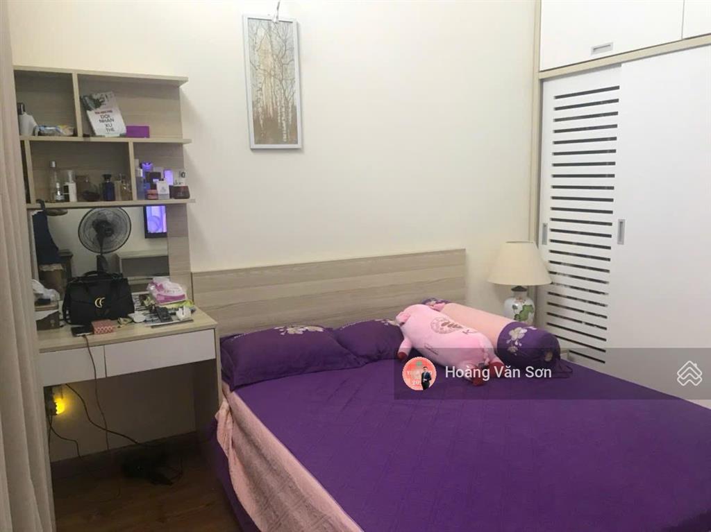 Chính chủ gửi bán 3pn2wc n04b ngoại giao đoàn, view thoáng hướng mát tầng 22 rất đẹp view hồ tây