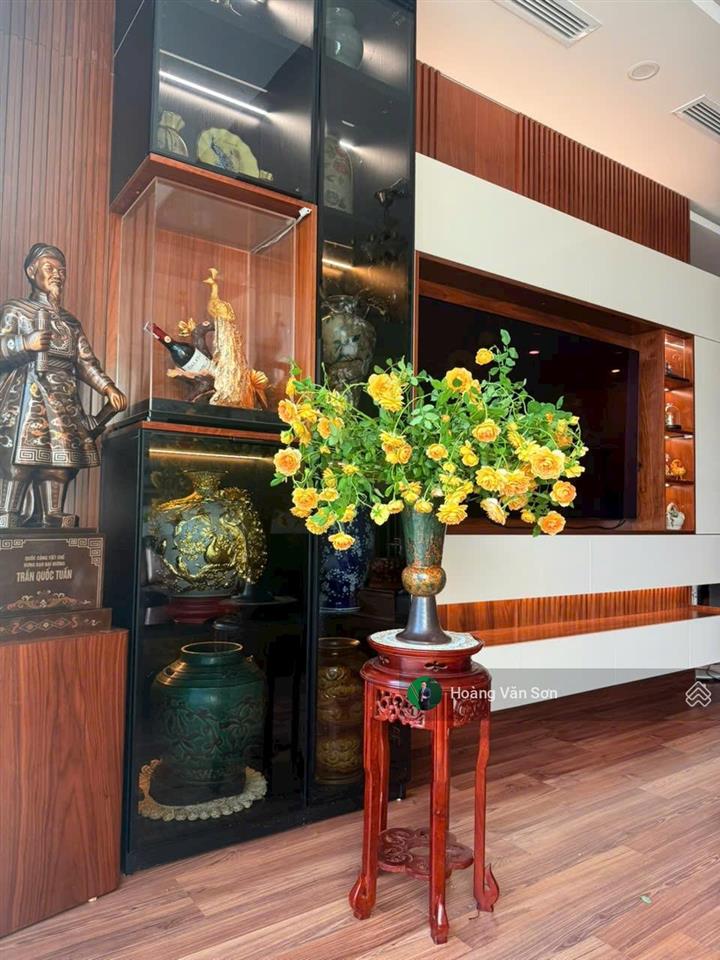 Bán căn góc 4pn 3wc 172m2 hướng đông, nam tòa n03t2 taseco cao cấp nhất ngoại giao đoàn, có slot