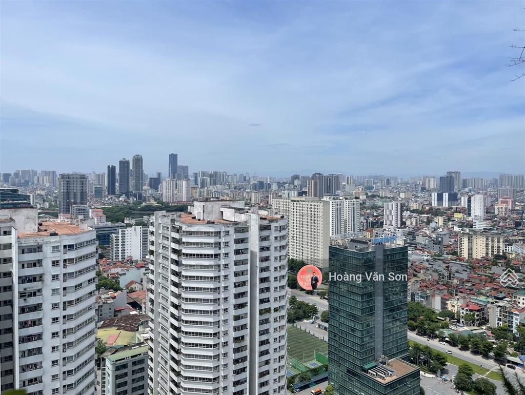 6th element 2pn 2wc 82.6m2 trục 01 toà d2 hướng nam view thành phố, tầng 20 rất đẹp, sẵn sổ xem 247