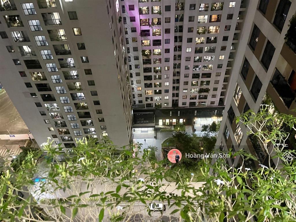 6th element 2pn2wc ban công đông duy nhất thị trường, tầng 18 rất đẹp, full ở ngay, sẵn sổ, slot xe