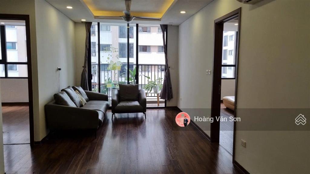 Hiếm! em có căn hộ 3pn 2wc hướng nam  95m2 toà n01t1 ngoại giao đoàn cần bán nhanh, có slot ô tô