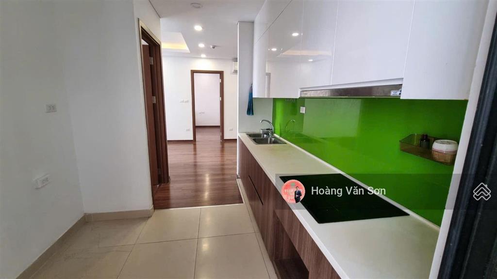 Hiếm! em có căn hộ 3pn 2wc hướng nam  95m2 toà n01t1 ngoại giao đoàn cần bán nhanh, có slot ô tô