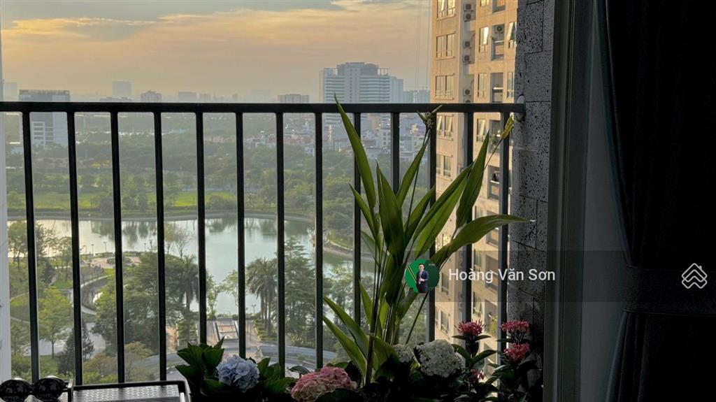 Bán căn hộ 3pn duy nhất n03t2 taseco complex, view hồ điều hoà, tầng trung, sẵn sổ, giá hợp lý