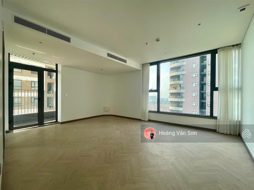 Cho thuê 3pn2w 126m2 rộng nhất n01t6 han jardin cao cấp ngoại giao đoàn, view hồ điều hoà