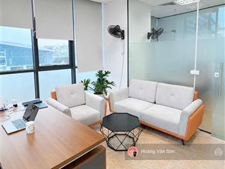 Cho thuê sàn văn phòng căn góc khối đế chung cư, đẹp nhất ngoại giao đoàn, phù hợp cty 40 nhân sự