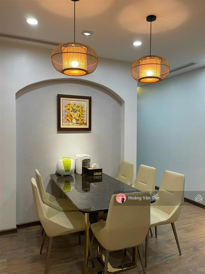 Cho thuê 3pn2wc căn góc n01t4 taseco view hồ đẹp như hình hiện đại, vào luôn, tầng trung, xem ngay