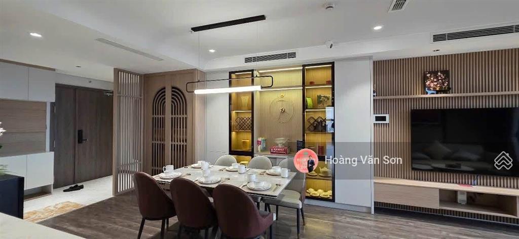 45 triệu cho thuê n01t7 han jardin 4pn 3wc full nội thất, vào luôn, xem thoải mái, view hồ tây