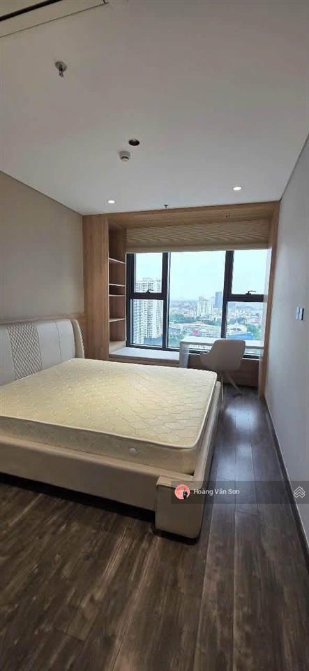 45 triệu cho thuê n01t7 han jardin 4pn 3wc full nội thất, vào luôn, xem thoải mái, view hồ tây