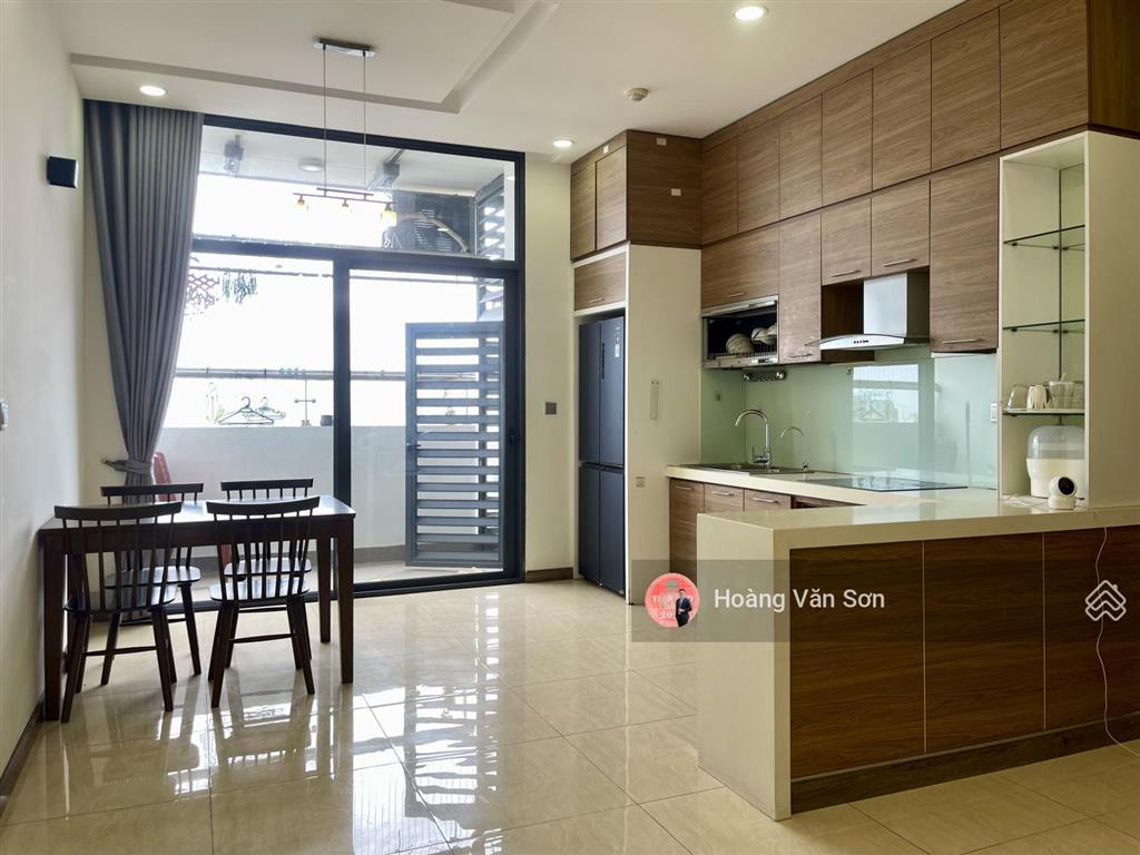Cho thuê căn góc 2pn2wc + 1 tràng an complex, 87.4m2, full cao cấp, view 2 mặt thoáng chếch hồ tây