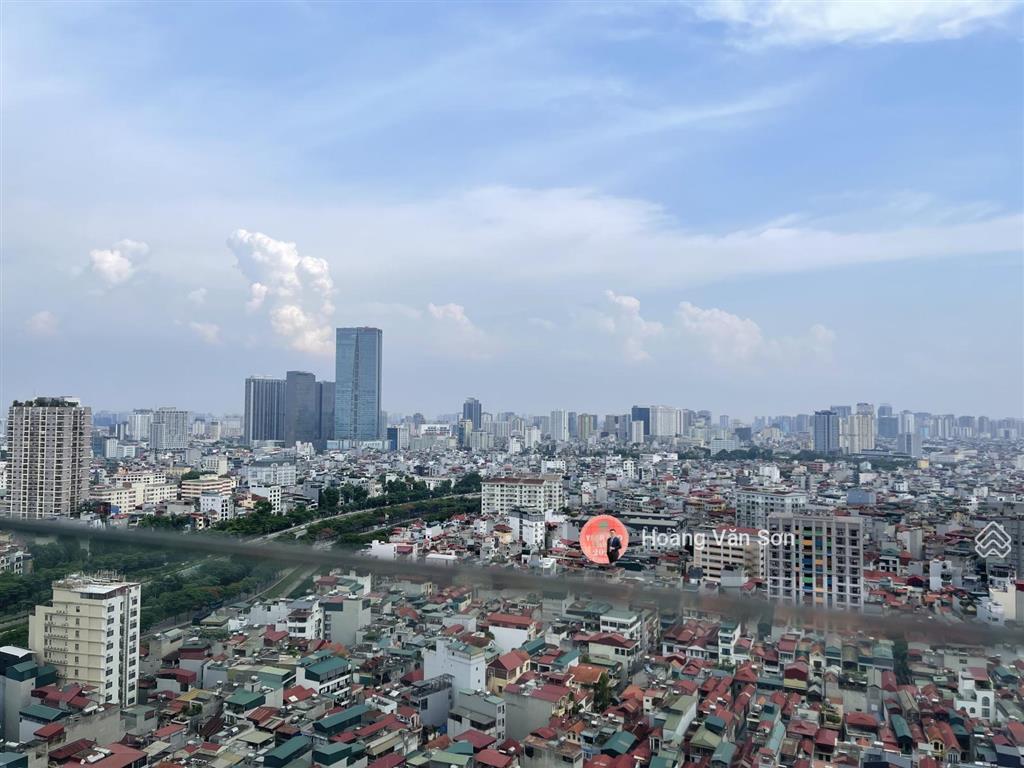 Hiếm! hướng nam  cho thuê căn góc 2pn2wc + 1 tràng an complex, 88m2, full cao cấp, 01/08 check in