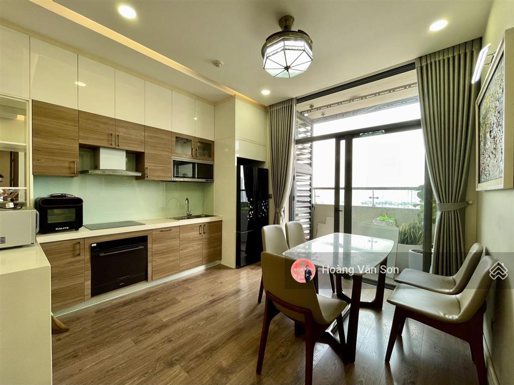 Hiếm! hướng nam  cho thuê căn góc 2pn2wc + 1 tràng an complex, 88m2, full cao cấp, 01/08 check in