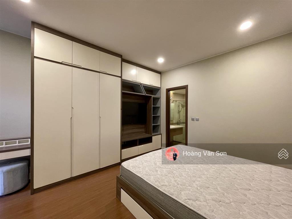 Hiếm! hướng nam  cho thuê căn góc 2pn2wc + 1 tràng an complex, 88m2, full cao cấp, 01/08 check in