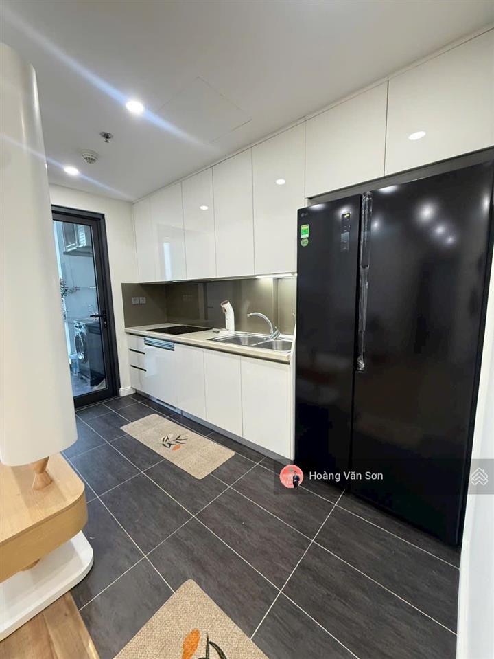 Bán căn 2pn 2wc 82,6m2 hoa hậu 6th element tòa d1 view starlake, tầng cao, nhà mới chưa ở ngày nào