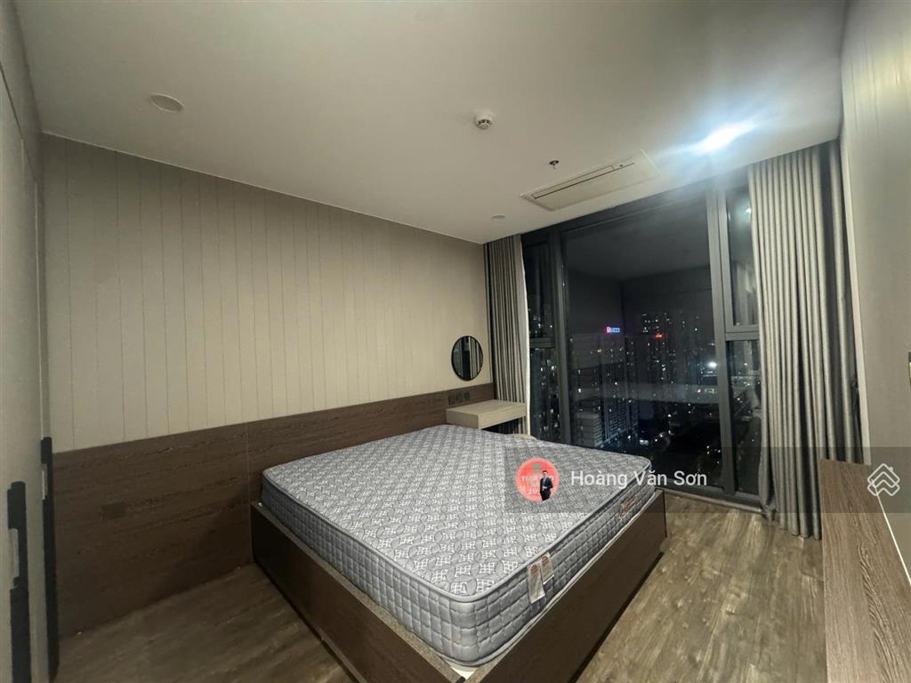 Giá tốt  view hồ tây vip n01t7 han jardin  full cao cấp của ngoại giao đoàn, 2 ban công, tầng cao