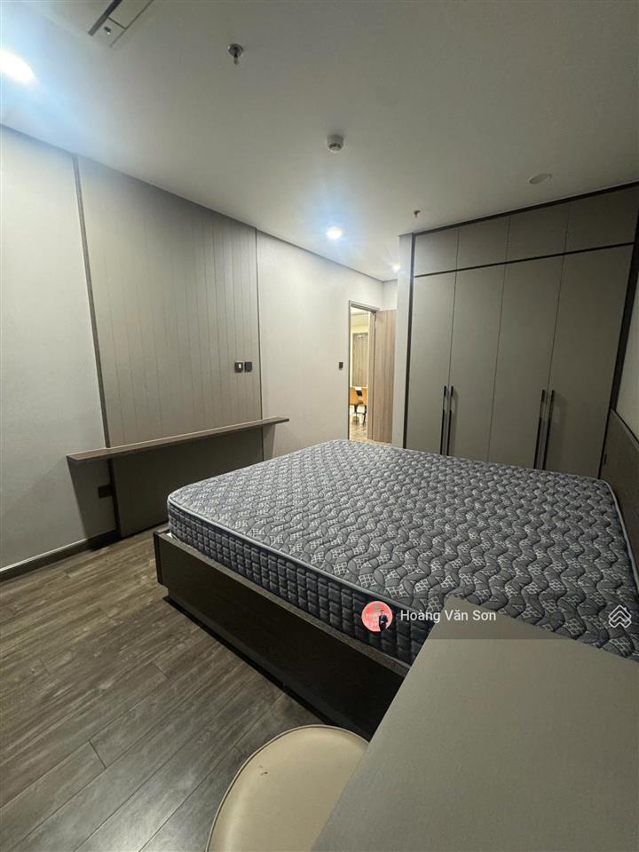 Giá tốt  view hồ tây vip n01t7 han jardin  full cao cấp của ngoại giao đoàn, 2 ban công, tầng cao