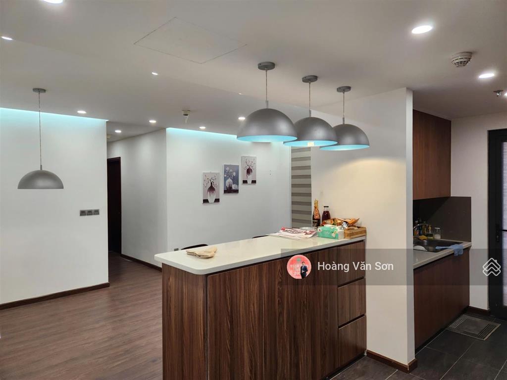 (hàng mới) gia đình cần bán trước 01/9 căn góc 2pn 2wc 6th element 87m2 hướng nam, nội thất cơ bản