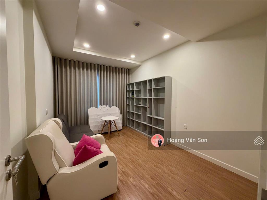 (45 triệu) cho thuê 4pn3wc kosmo tây hồ full cao cấp, tầng cao, diện tích 190m2 siêu rộng, như hình