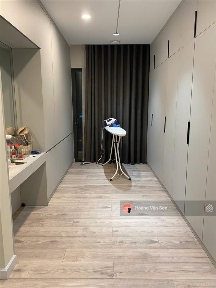 (55 triệu) có 102  cho thuê penthouse kosmo tây hồ full cao cấp, 188m2, như hình, 3pn + 1 đa năng