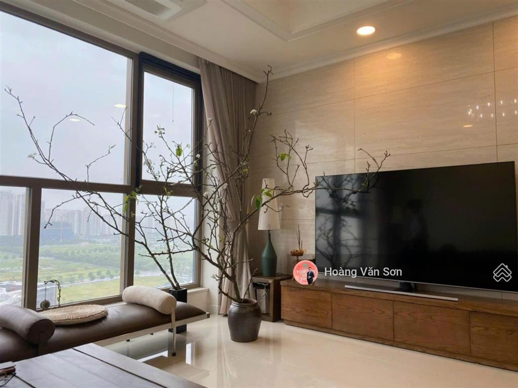 (50 triệu) cần tìm khách thuê giữ gìn cẩn thận căn góc 3 mặt thoáng hướng đông nam type f cực hiếm
