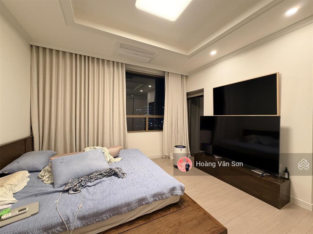 (50 triệu) cần tìm khách thuê giữ gìn cẩn thận căn góc 3 mặt thoáng hướng đông nam type f cực hiếm