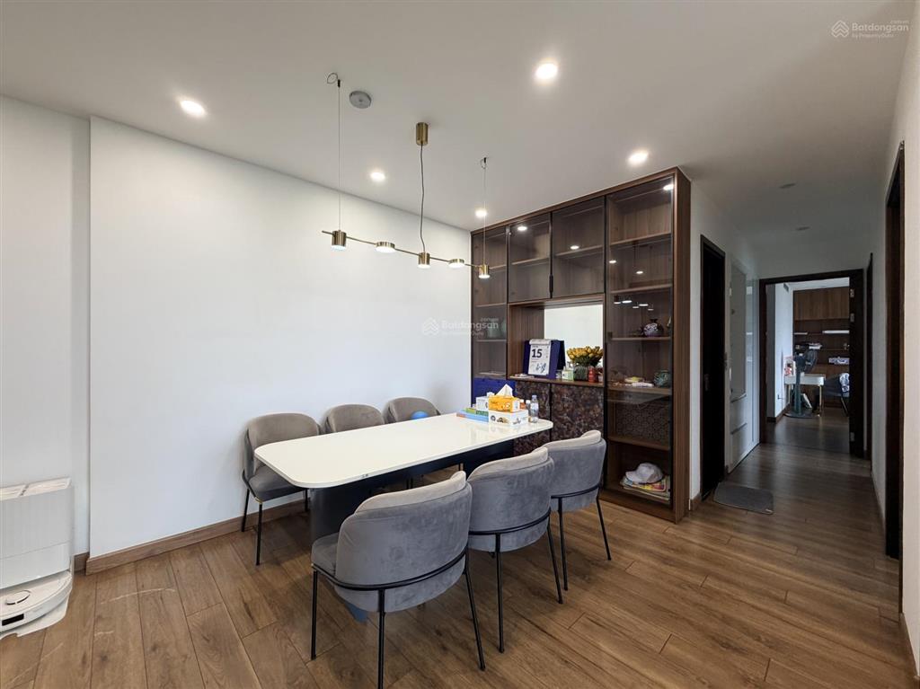 (24tr) cho thuê 3pn 2wc view đẹp 6th element, check in 20/09, full như hình, xem nhà 24/7 free