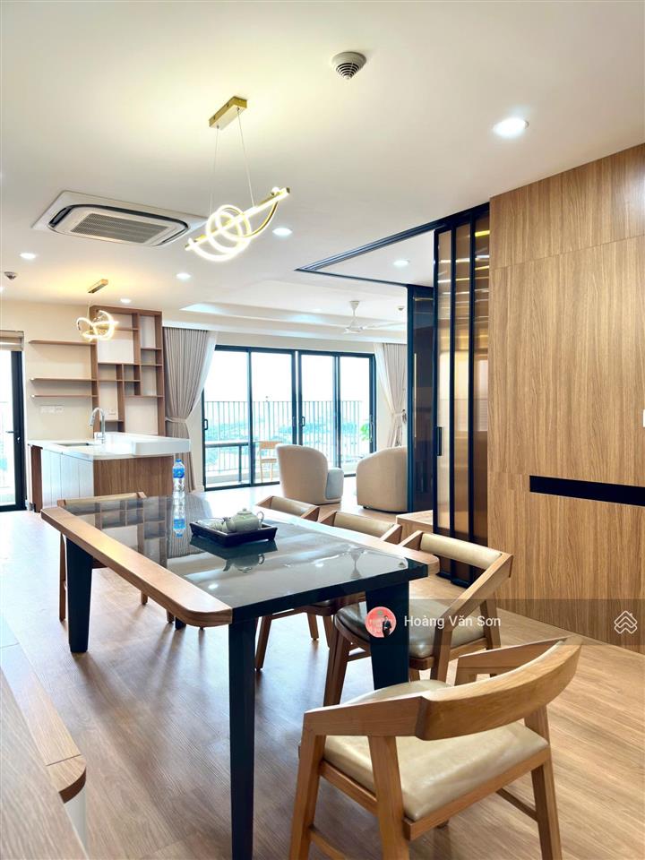 Hiếm! quý khách hàng tìm mua 3pn2wc căn góc 118m tham khảo ngay căn này, full mới 100%, view hồ tây