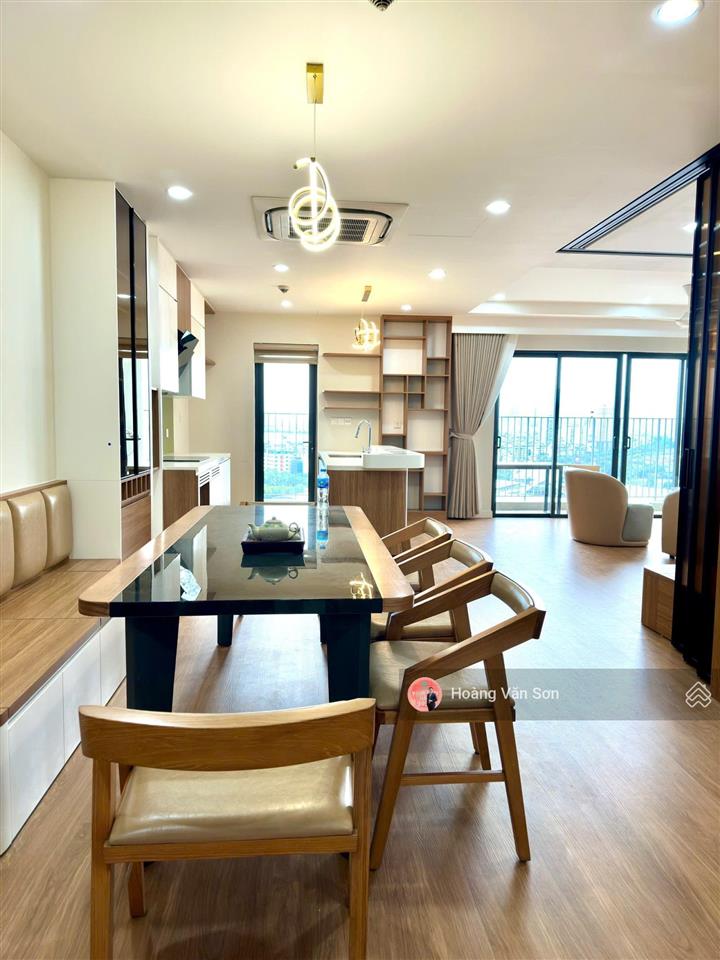 Hiếm! quý khách hàng tìm mua 3pn2wc căn góc 118m tham khảo ngay căn này, full mới 100%, view hồ tây