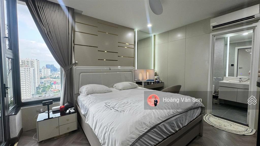 Bán căn góc 3pn2wc 122m2 vuông vắn layout đẹp n01t8 ngoại giao đoàn, giá cạnh tranh, xem nhà 24/7