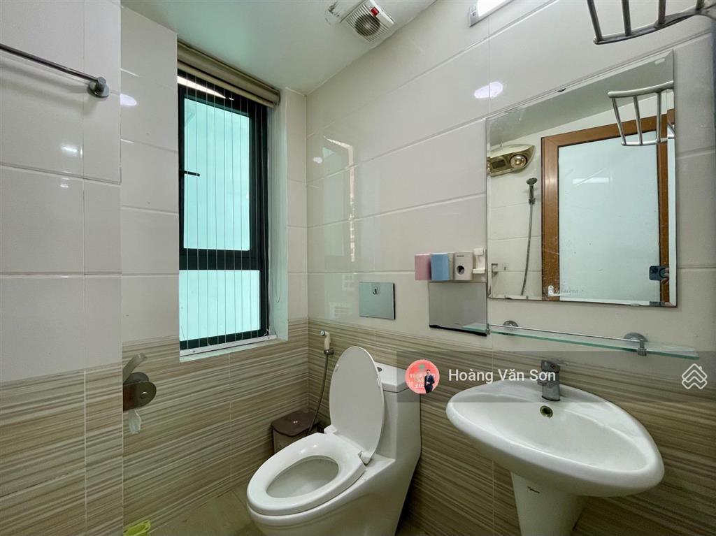 Chính chủ gửi bán căn góc 3pn 2wc toà n03t1 ngoại giao đoàn, tầng 20 giá giảm kịch sàn, sẵn sổ đỏ