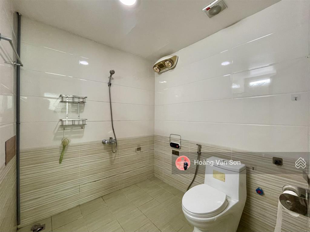 Chính chủ gửi bán căn góc 3pn 2wc toà n03t1 ngoại giao đoàn, tầng 20 giá giảm kịch sàn, sẵn sổ đỏ