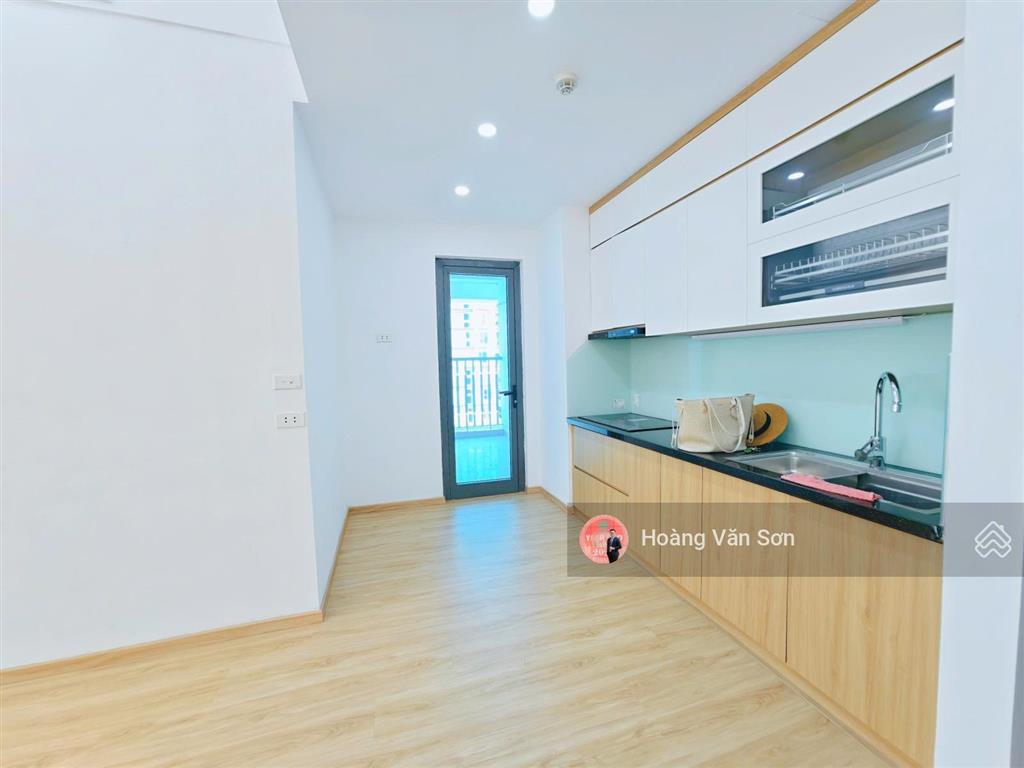 Chính chủ gửi bán căn góc 3pn 2wc toà n03t1 ngoại giao đoàn, tầng 20 giá giảm kịch sàn, sẵn sổ đỏ