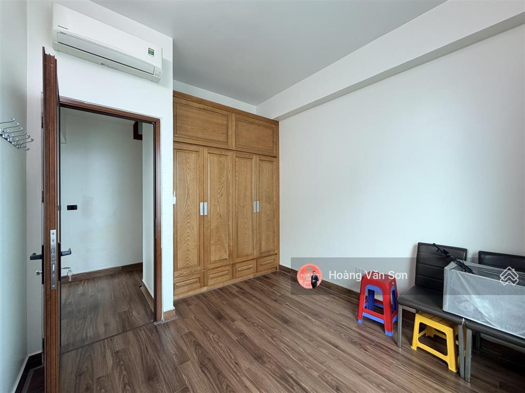 Căn góc 3pn2wc ngoại giao đoàn, view pháo hoa hồ tây, ban công đông nam, như hình, sẵn sổ, xem ngay
