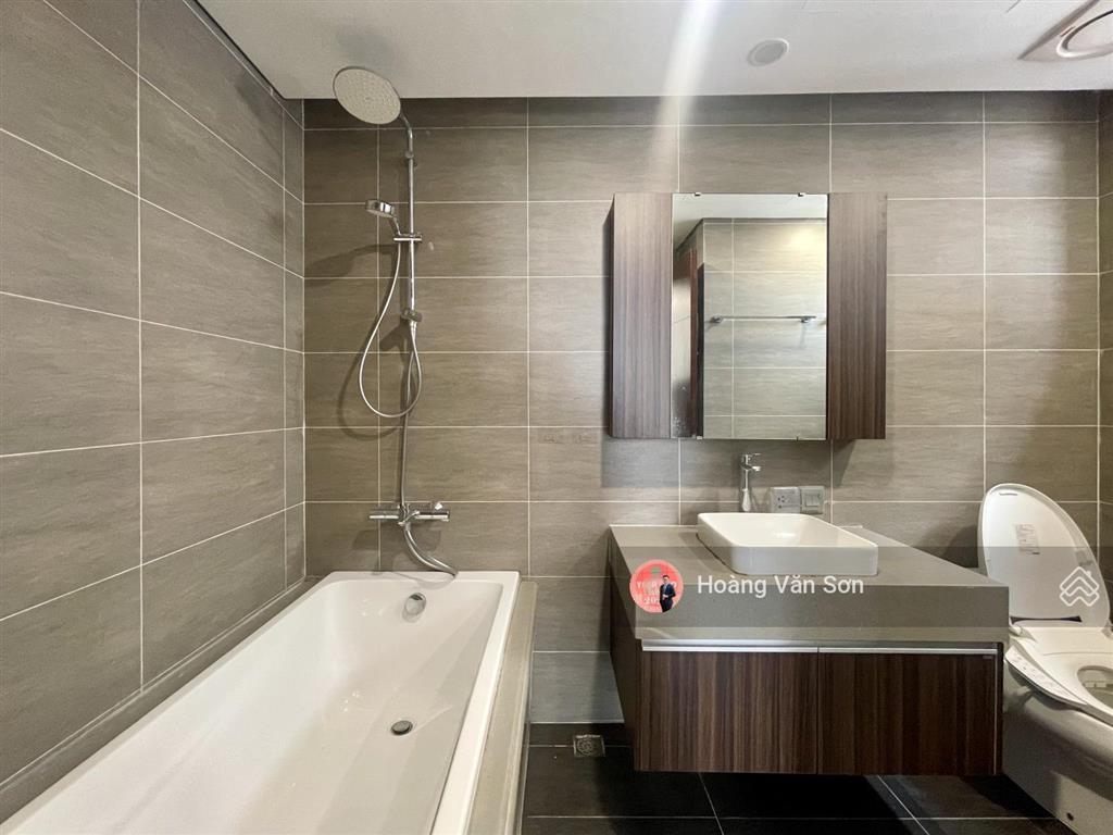 (14,5 triệu) cho thuê 2pn 2wc 6th element view biệt thự, hồ điều hoà starlake, nhà sạch đẹp như mới