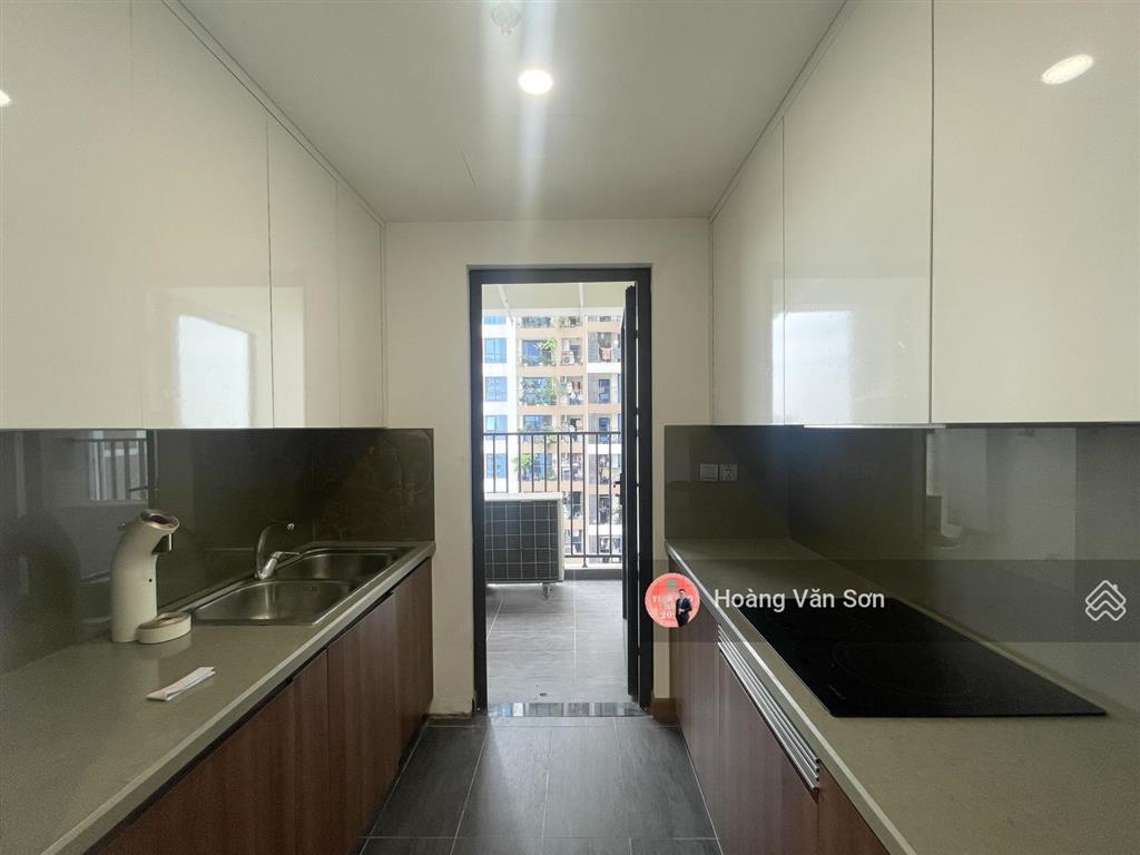 (14,5 triệu) cho thuê 2pn 2wc 6th element view biệt thự, hồ điều hoà starlake, nhà sạch đẹp như mới