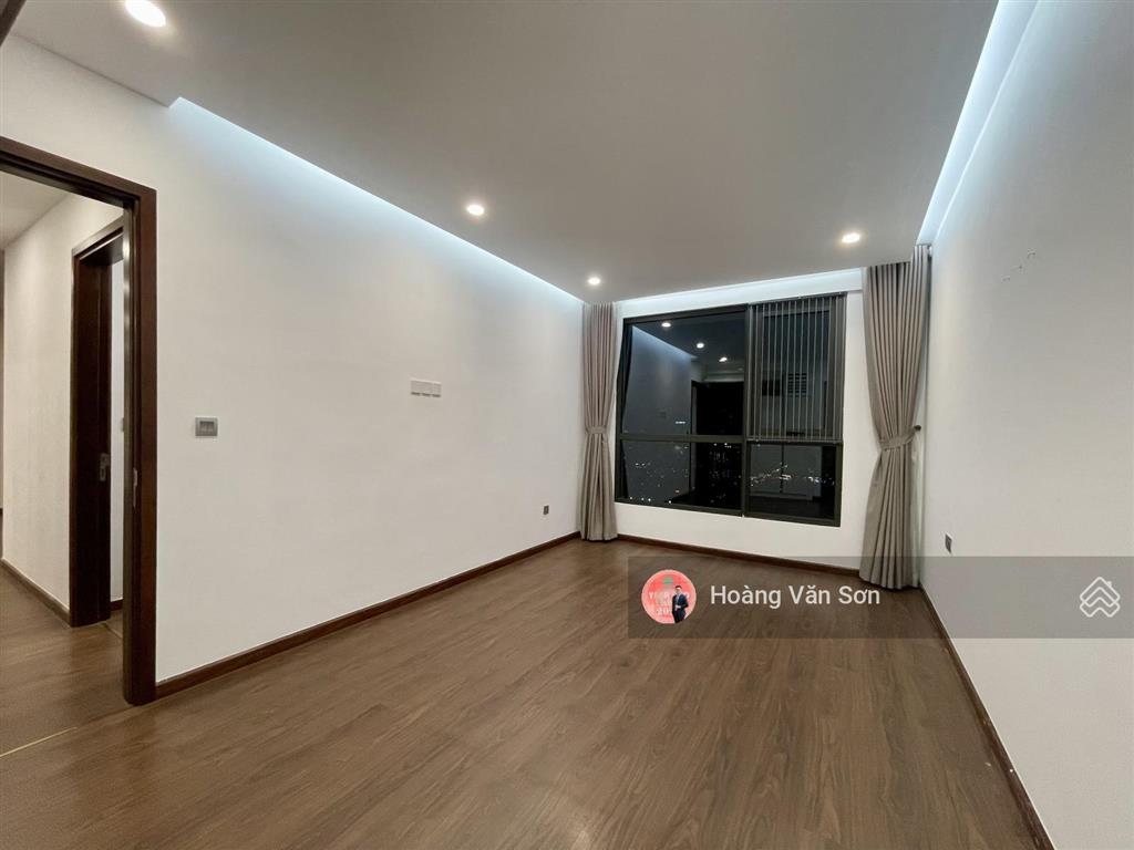 (16 triệu) cho thuê 2pn 2wc 6th element view biệt thự, hồ điều hòa starlake, nhà sạch đẹp như mới