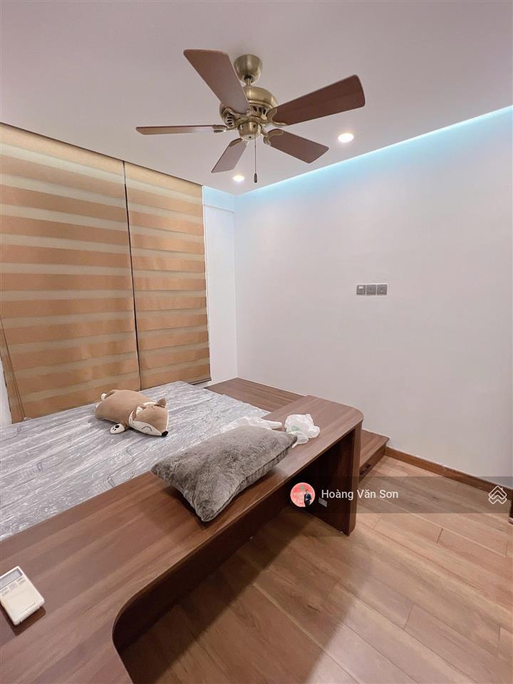 Căn góc cho thuê 2pn 2wc 6th element, căn góc hướng mát, view thoáng, nhà mới, nội thất sạch đẹp