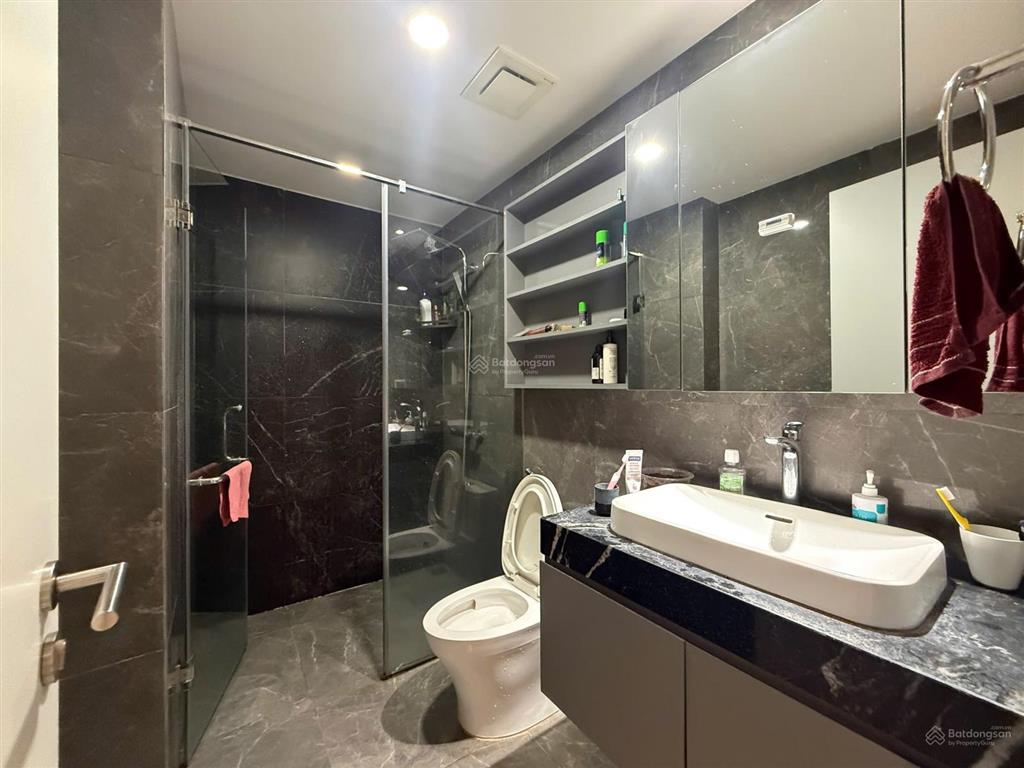 (65 triệu) view hồ tây  cho thuê penthouse kosmo tây hồ full cao cấp, 188m2, như hình, 4pn 3wc