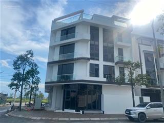 Bán căn góc nhà liền kề, vị trí kinh doanh, đối diện trường học và chung cư