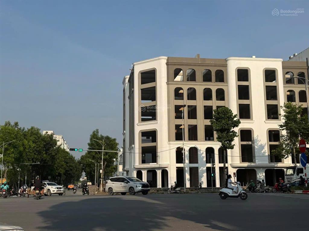 20 căn nhà liền kề, biệt thự vị trí kinh doanh, lô góc, mở nhà hàng, văn phòng quán cafe, làm kho..