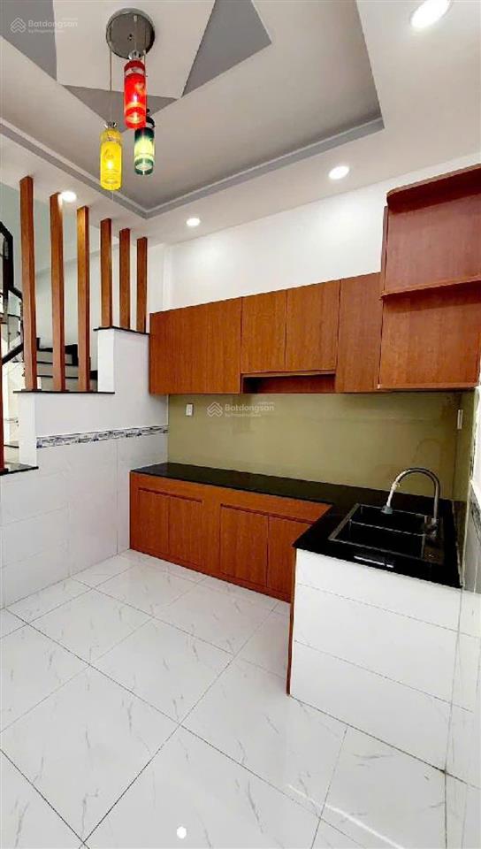 Bán nhà hxh vf3 trần thị trọng p15 tân bình, 4,99 tỷ 2 lầu