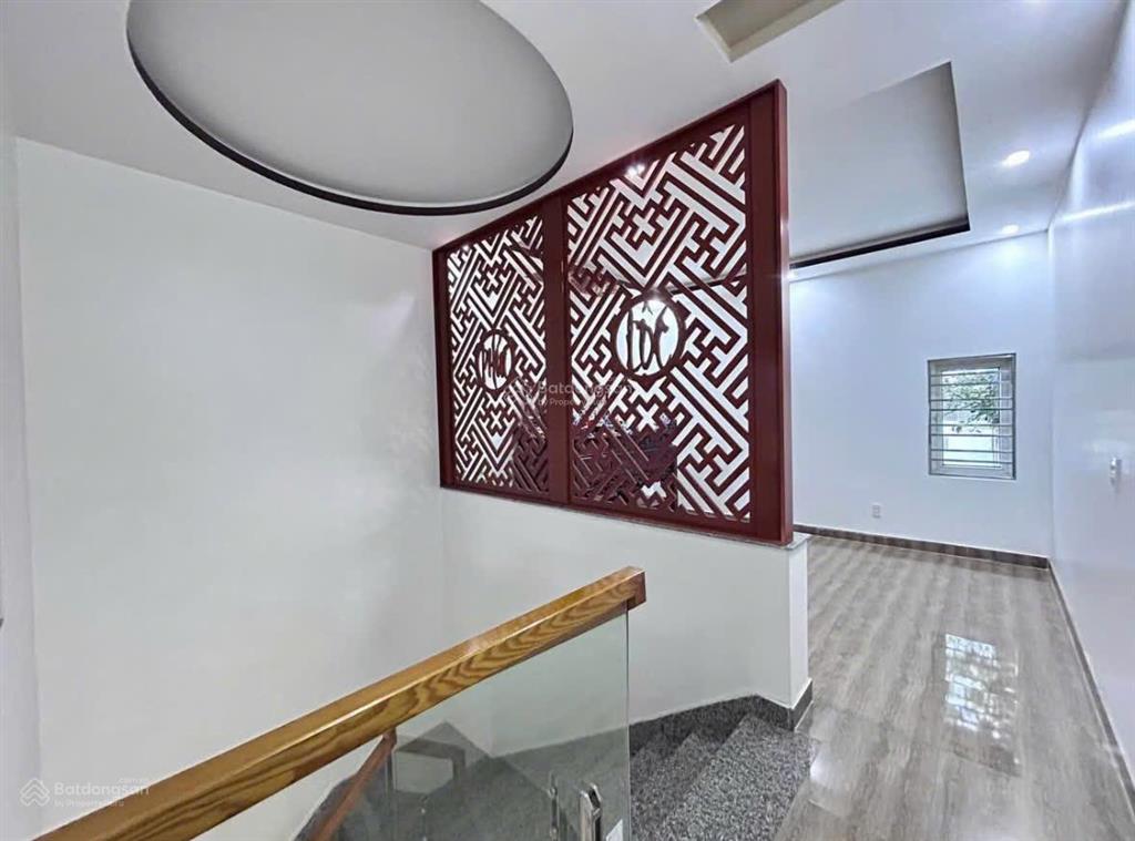 Chính chủ bán nhà vị trí đẹp tại khu vực phương lưu giao thông thuận tiện