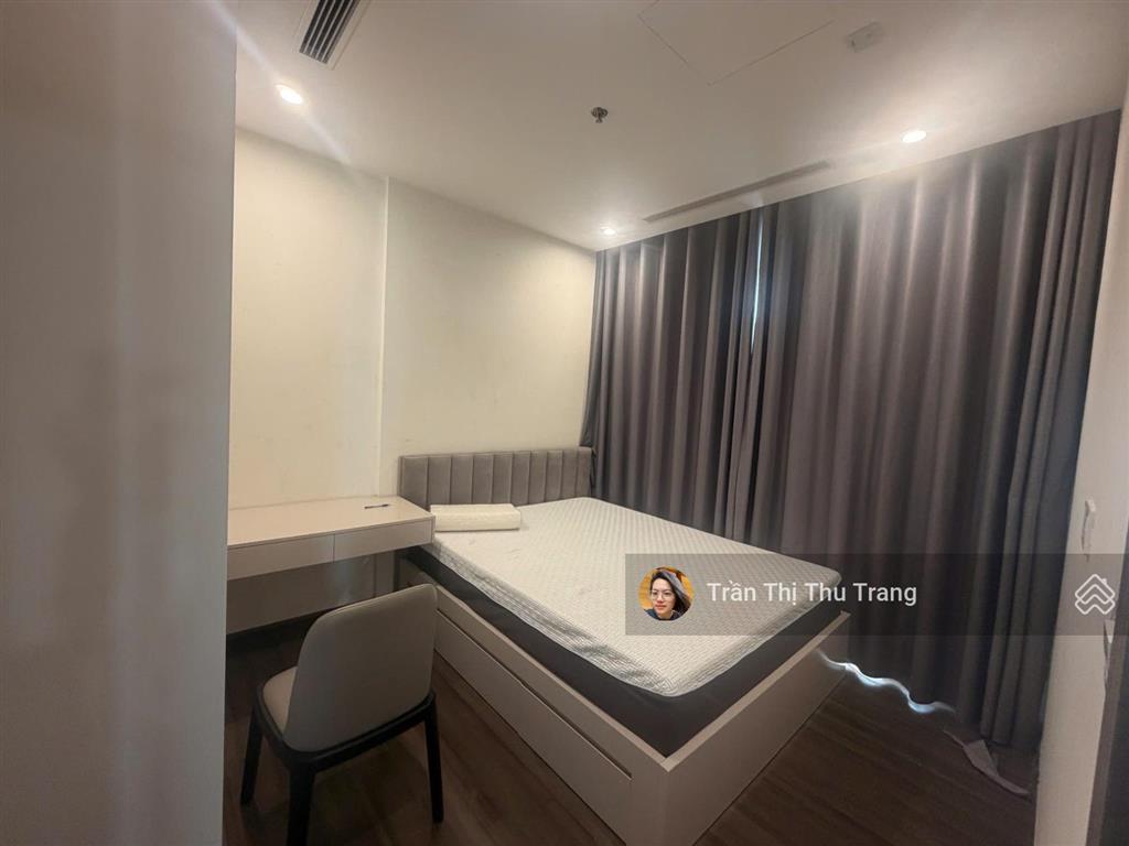 Bán căn 2n2vs góc 70m2 tại vinhomes symphony, tầng cao, nhà mới.  0966 275 ***